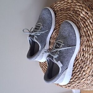 Kizik Unisex Madrid Eco Grey Knit Hands Free Comfort Sneakers M7.5Wide/W8.5Wide